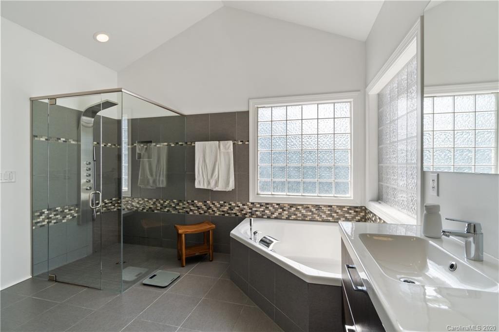 10107 Paradise Ridge Road Charlotte, NC 28277 - Photo 20 of 36 Gallery Image 20
