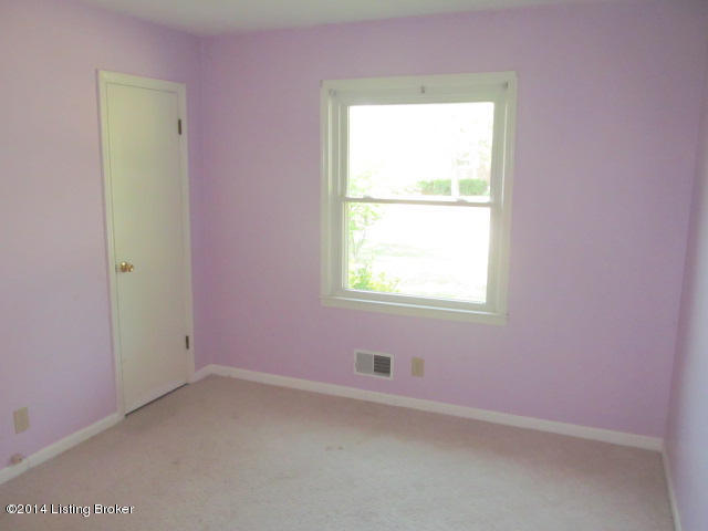 6005 Shadow Run Road Louisville, KY 40219 - Photo 7 of 15 IMG_8365