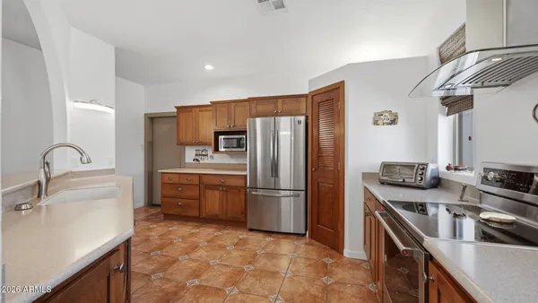 $499,900 | 6033 South Apache Rose, Hereford, AZ 85615
