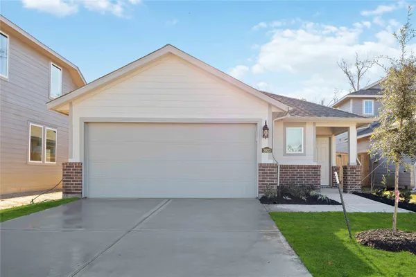 $2,250 | 2823 Windy Homestead Lane, Crosby, TX 77532