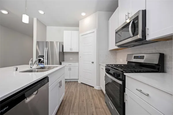 $2,250 | 2823 Windy Homestead Lane, Crosby, TX 77532