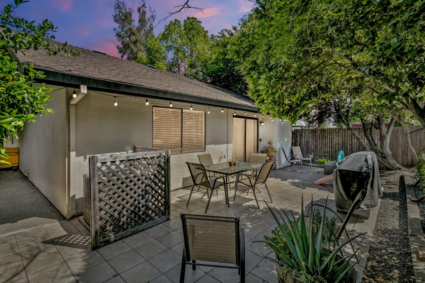 3582 Rio Pacifica Way Sacramento, CA 95834 - Photo 2 of 43 Gallery Image 2