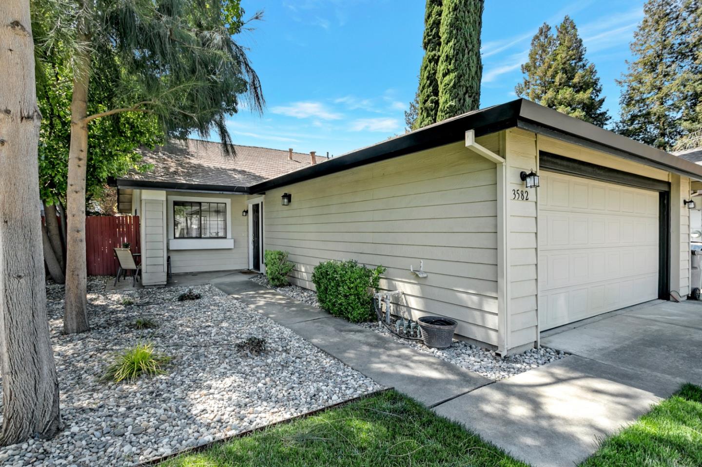 3582 Rio Pacifica Way Sacramento, CA 95834 - Photo 7 of 43 Gallery Image 7