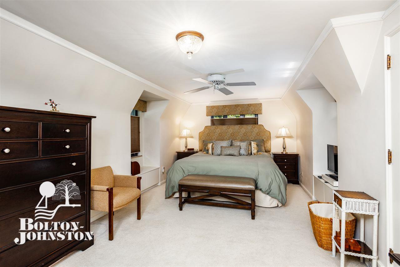 133 Merriweather Road Grosse Pointe, MI 48236 - Photo 20 of 65 Master Bedroom