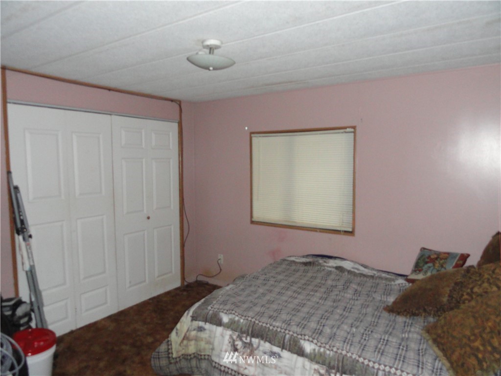 2632 Seminary Hill Road Centralia, WA 98531 - Photo 11 of 13 Gallery Image 11