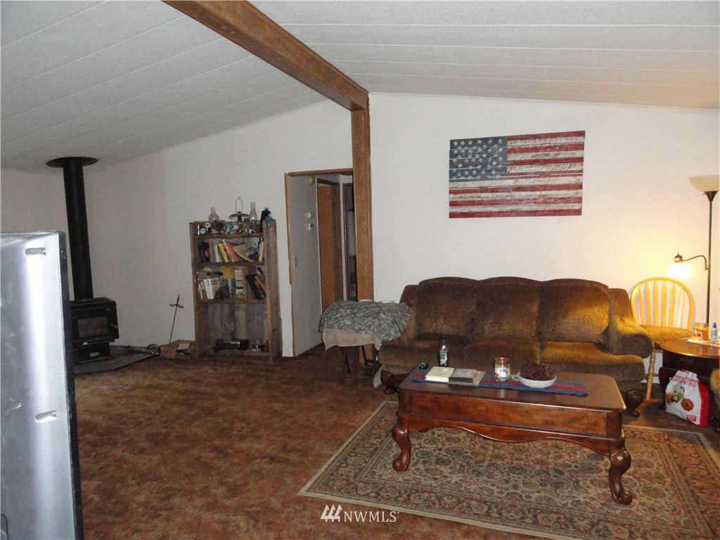 2632 Seminary Hill Road Centralia, WA 98531 - Photo 6 of 13 Gallery Image 6