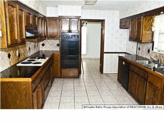 1331 South Flannery Road Baton Rouge, LA 70816 - Photo 3 of 13 Gallery Image 3