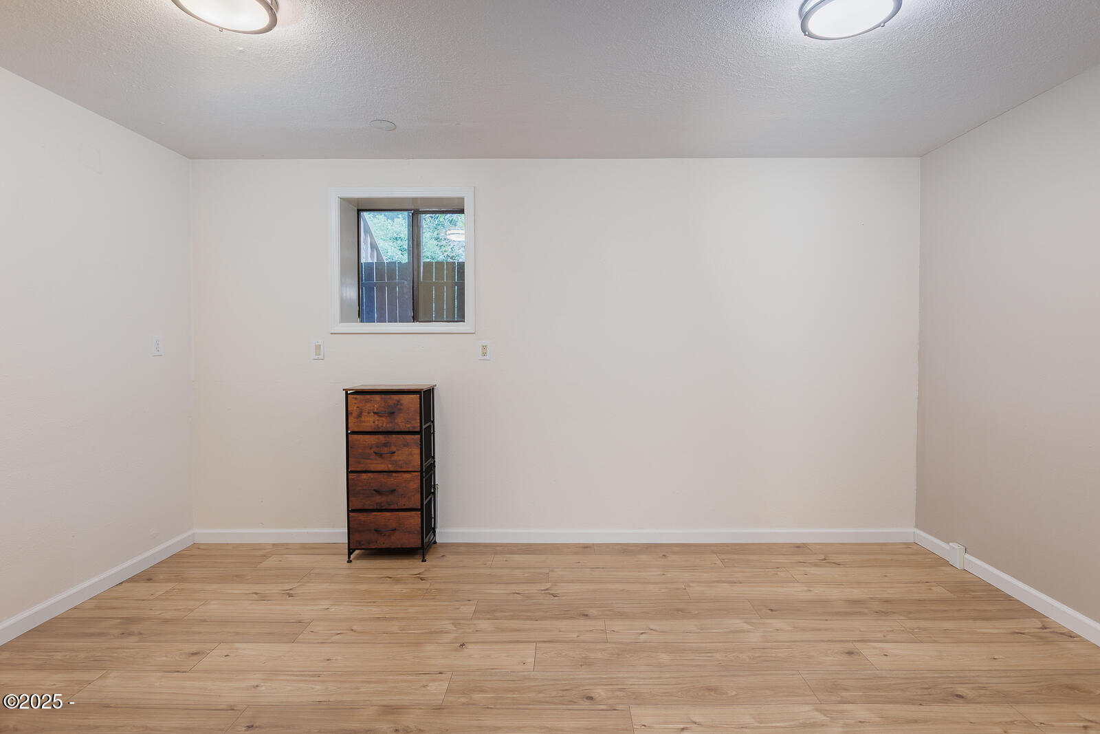 568 Southeast Benson Road Newport, OR 97365 - Photo 35 of 60 -30