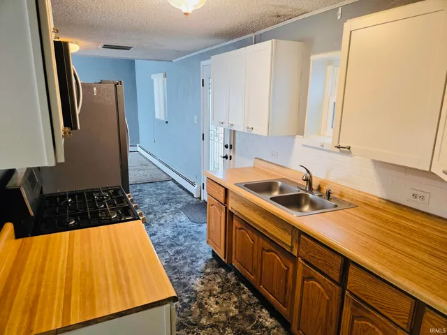 $134,900 | 4085 West 500 South, Albion, IN 46701