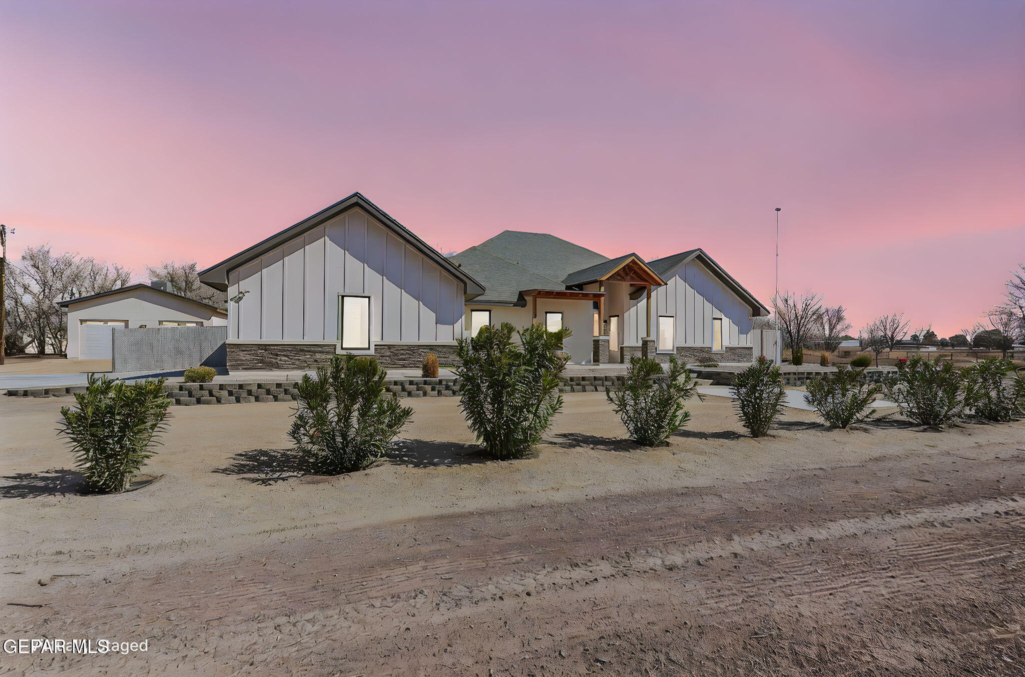 12329 Sugden Road Clint, TX 79836 - Photo 4 of 101 Driveway