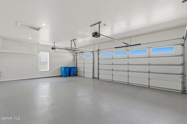 $1,299,950 | 12329 Sugden Road, Clint, TX 79836