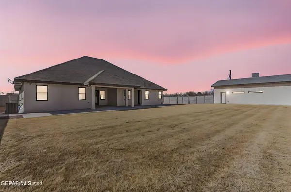 $1,299,950 | 12329 Sugden Road, Clint, TX 79836