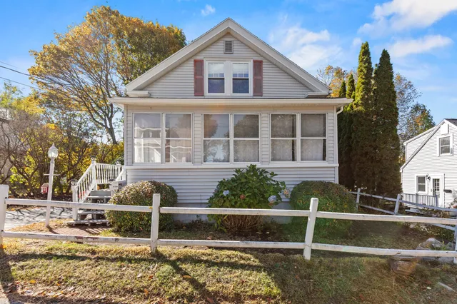 $630,000 | 10 Alder Street, South Portland, ME 04106