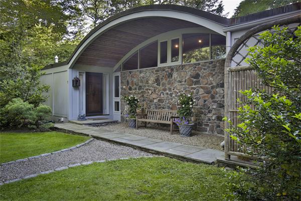 1 Woodholm Road Manchester, MA 01944 - Photo 1 of 22 Gallery Image 1