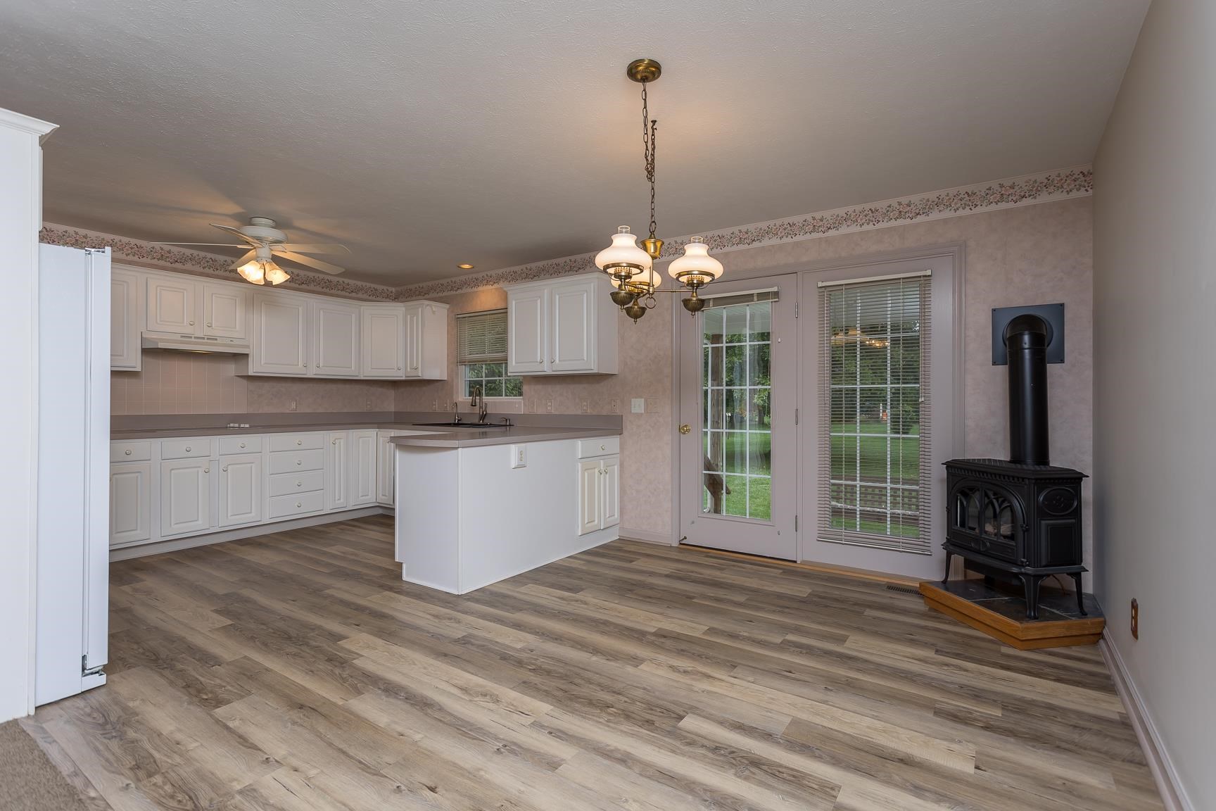327 North River Road Bridgewater, VA 22812 - Photo 4 of 39 Gallery Image 4