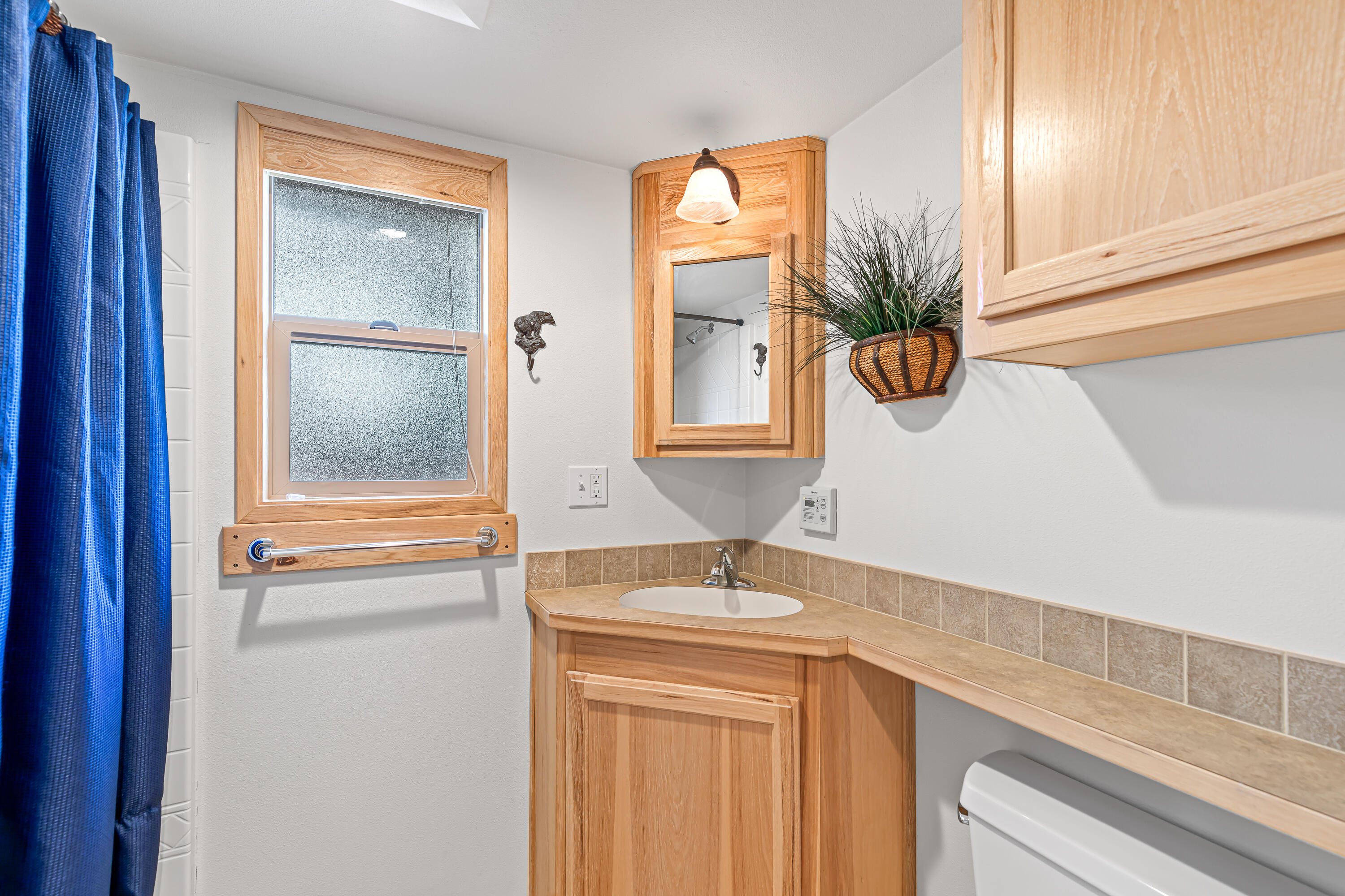 7979 Hyatt Prairie Road, Unit 41 Ashland, OR 97520 - Photo 14 of 23 7979 Hyatt Prairie Rd 41, Ashland, OR