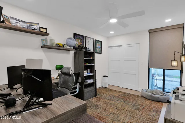 $1,250,000 | 4834 East Earll Drive, Phoenix, AZ 85018