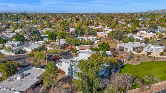 $1,250,000 | 4834 East Earll Drive, Phoenix, AZ 85018