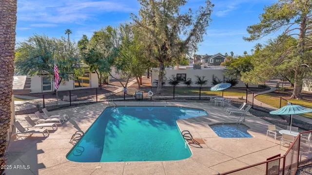 $1,250,000 | 4834 East Earll Drive, Phoenix, AZ 85018