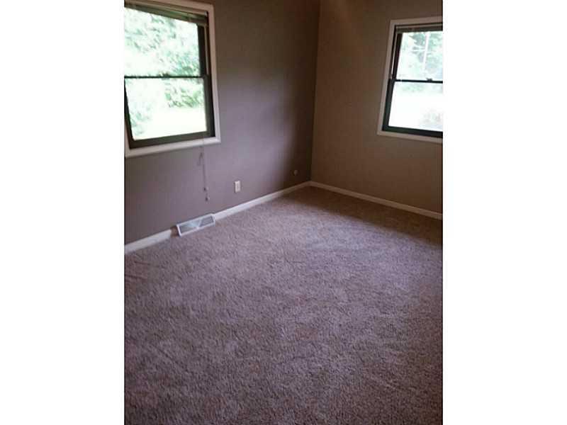 385 Shadow Road Greenwood, IN 46142 - Photo 8 of 20