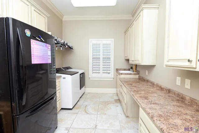 $987,000 | 187 Regal Row, Houma, LA 70360