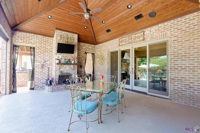 $987,000 | 187 Regal Row, Houma, LA 70360