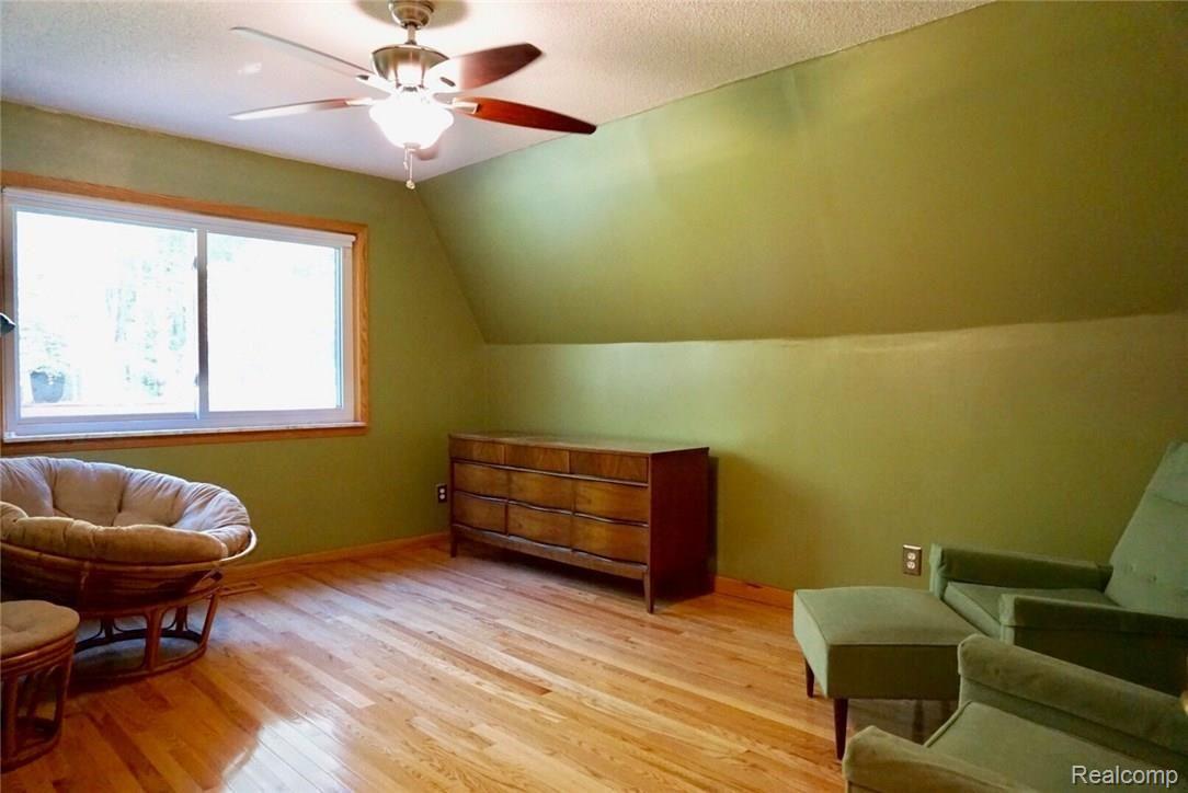 5112 Perryville Road Holly, MI 48442 - Photo 20 of 30 IMG_0322.JPG