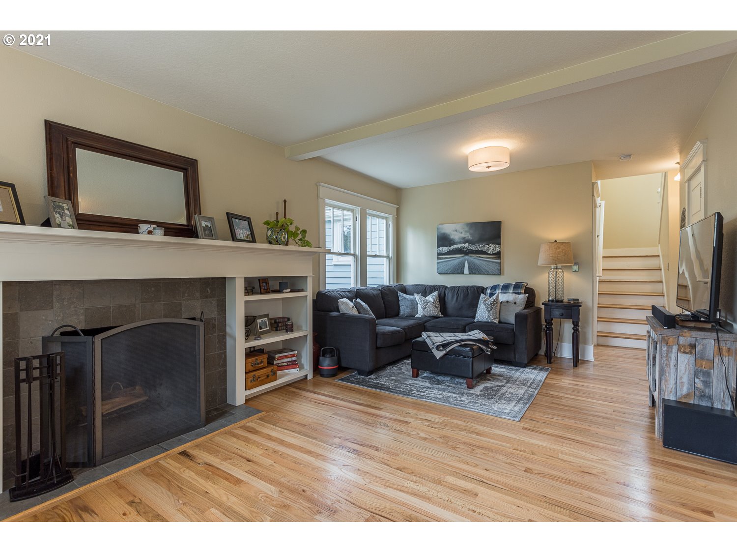 9130 Southwest 80th Avenue Portland, OR 97223 - Photo 4 of 30 Gallery Image 4