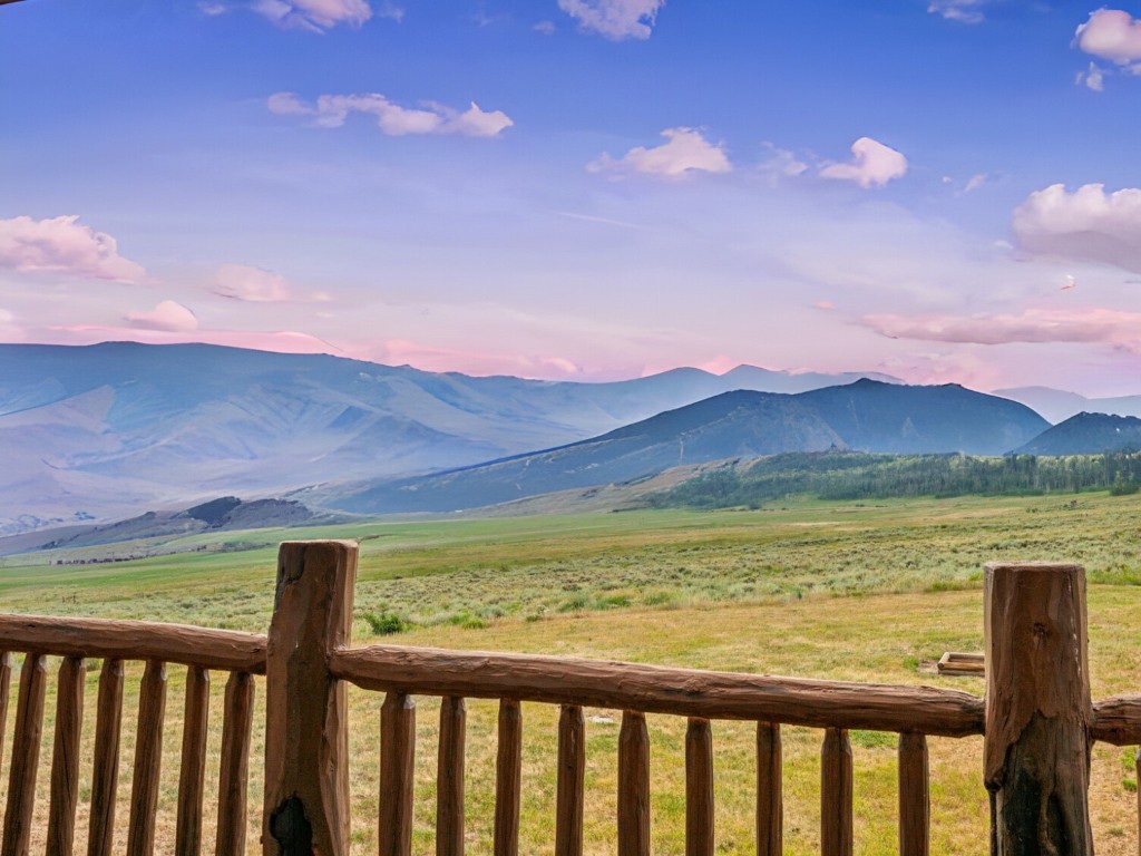 733 Spring Creek Ranch Road Silverthorne, CO 80498 - Photo 23 of 37 a view of an ocean from a balcony