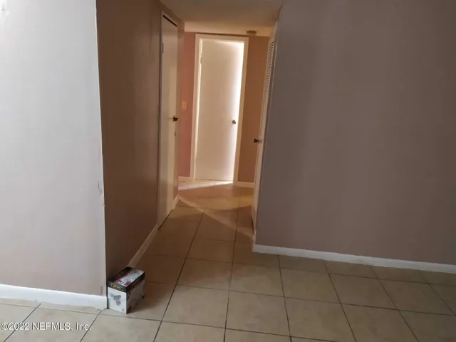 a view of an entrance of the house