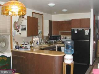 4069 West Ford Road Philadelphia, PA 19131 - Photo 4 of 6 Gallery Image 4