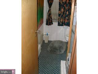 4069 West Ford Road Philadelphia, PA 19131 - Photo 5 of 6 Gallery Image 5