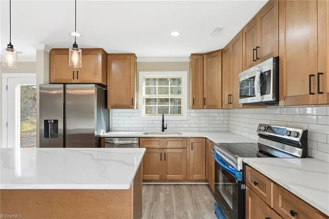 $448,500 | 814 Montgomery Court, Walnut Cove, NC 27052