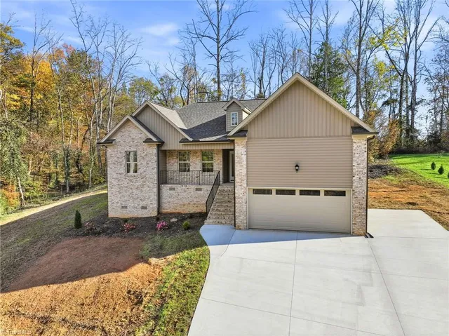 $448,500 | 814 Montgomery Court, Walnut Cove, NC 27052