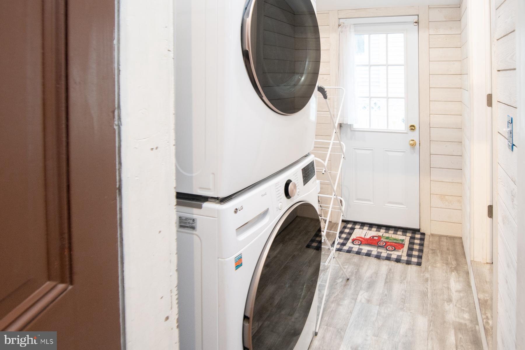 183 Decatur Street Doylestown, PA 18901 - Photo 11 of 27 Mudroom/Laundry