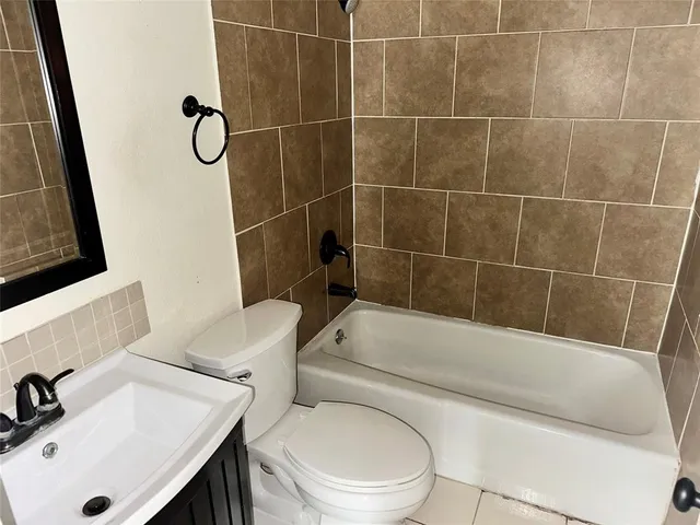 $2,000 | 145 Price Drive, Lewisville, TX 75067