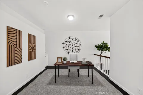 $1,087,000 | 2825 Plaza Del Amo, Unit 102, Torrance, CA 90503