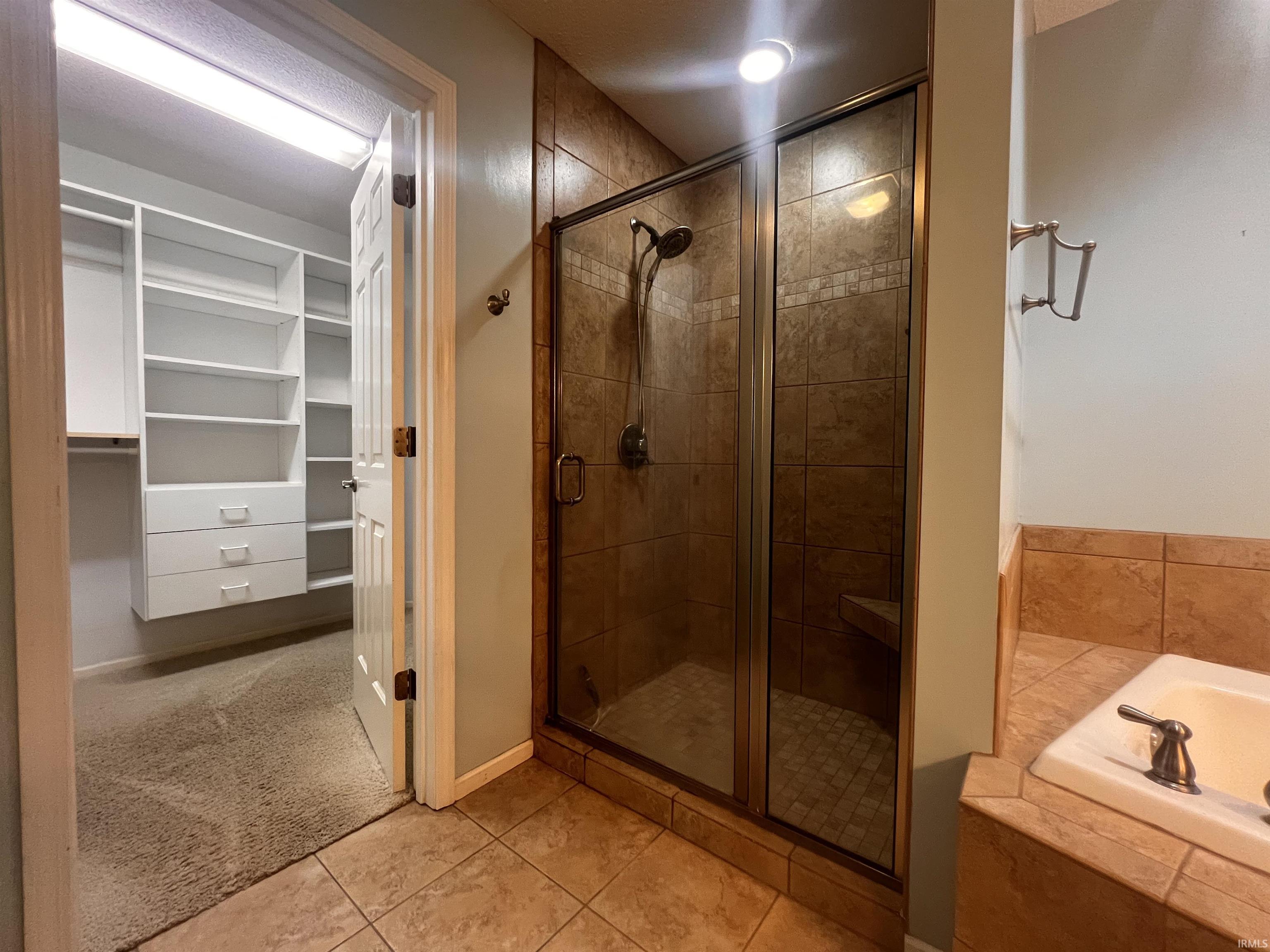 9915 Silver Ridge Court Fort Wayne, IN 46804 - Photo 12 of 22 Gallery Image 12