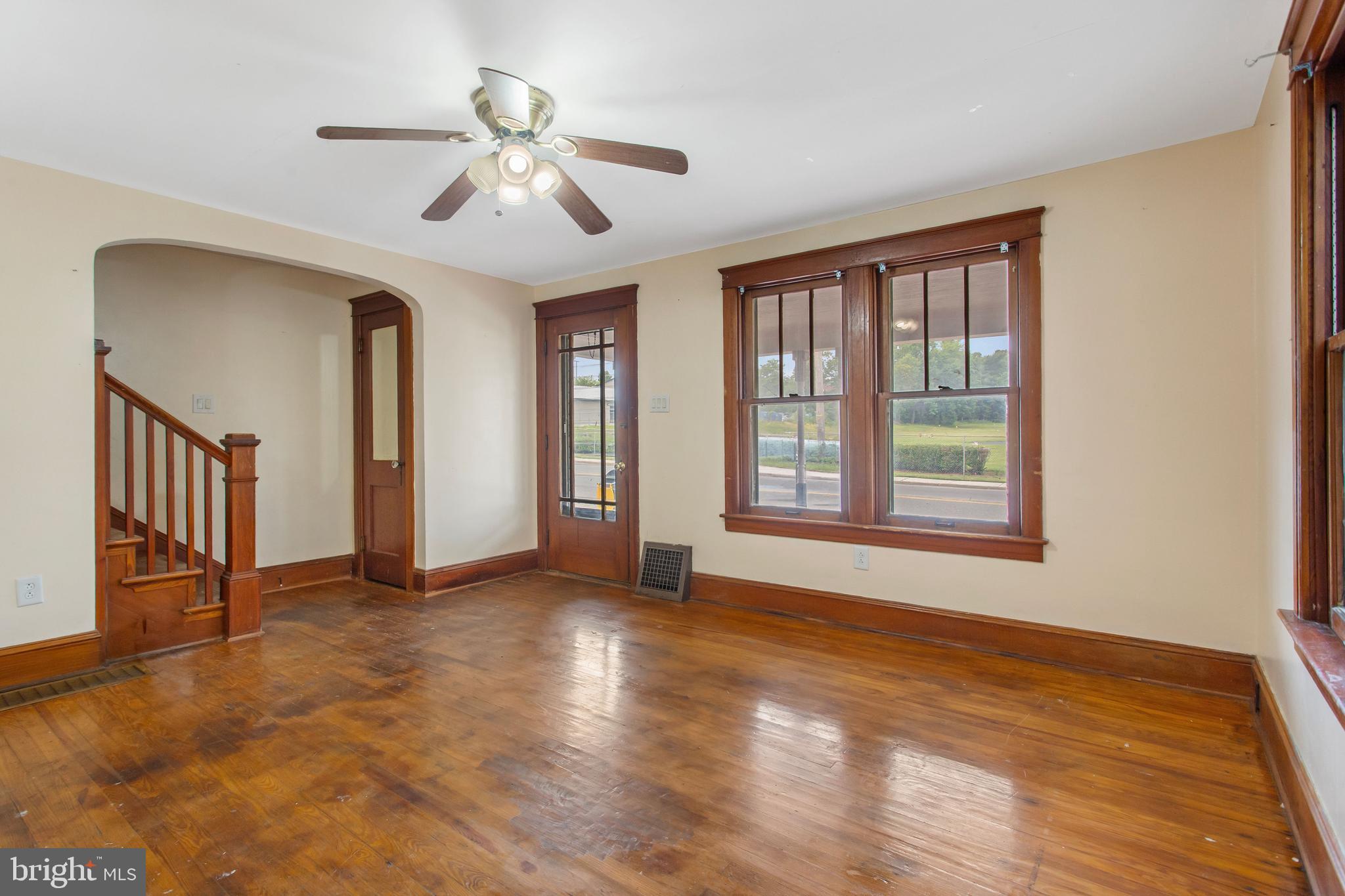 772 Baltimore Street Hanover, PA 17331 - Photo 3 of 26