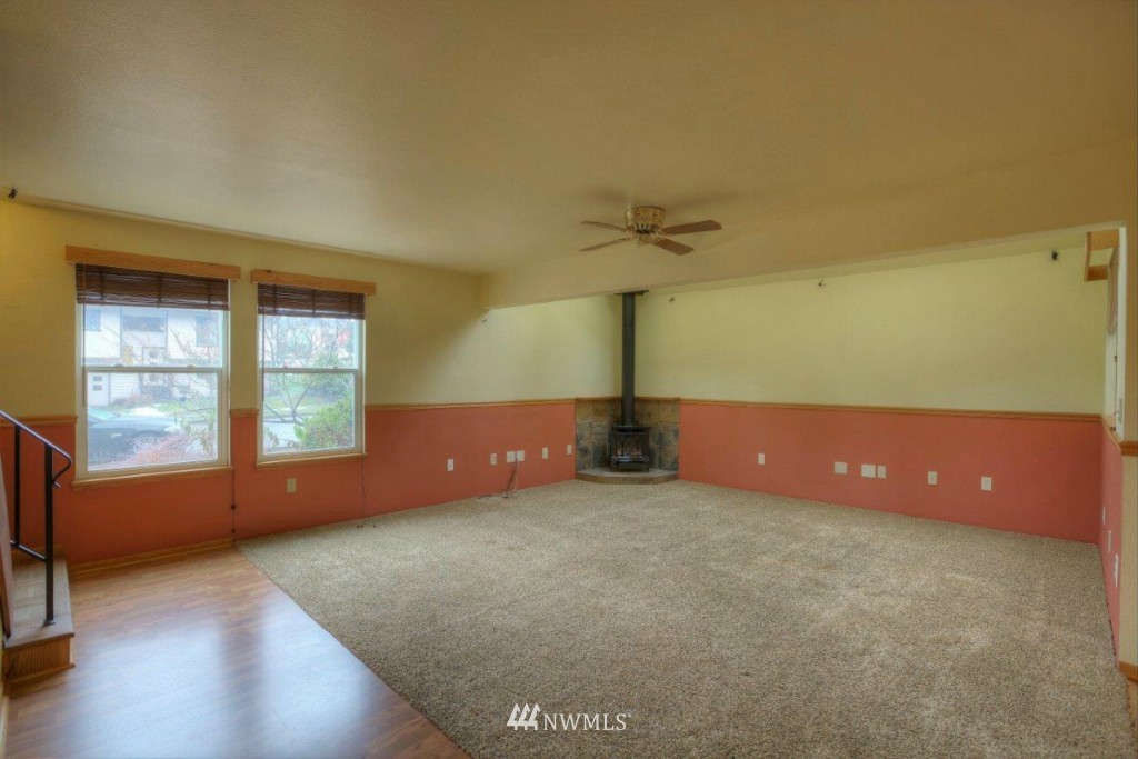 2215 Northeast 23rd Street Renton, WA 98056 - Photo 11 of 14 Gallery Image 11