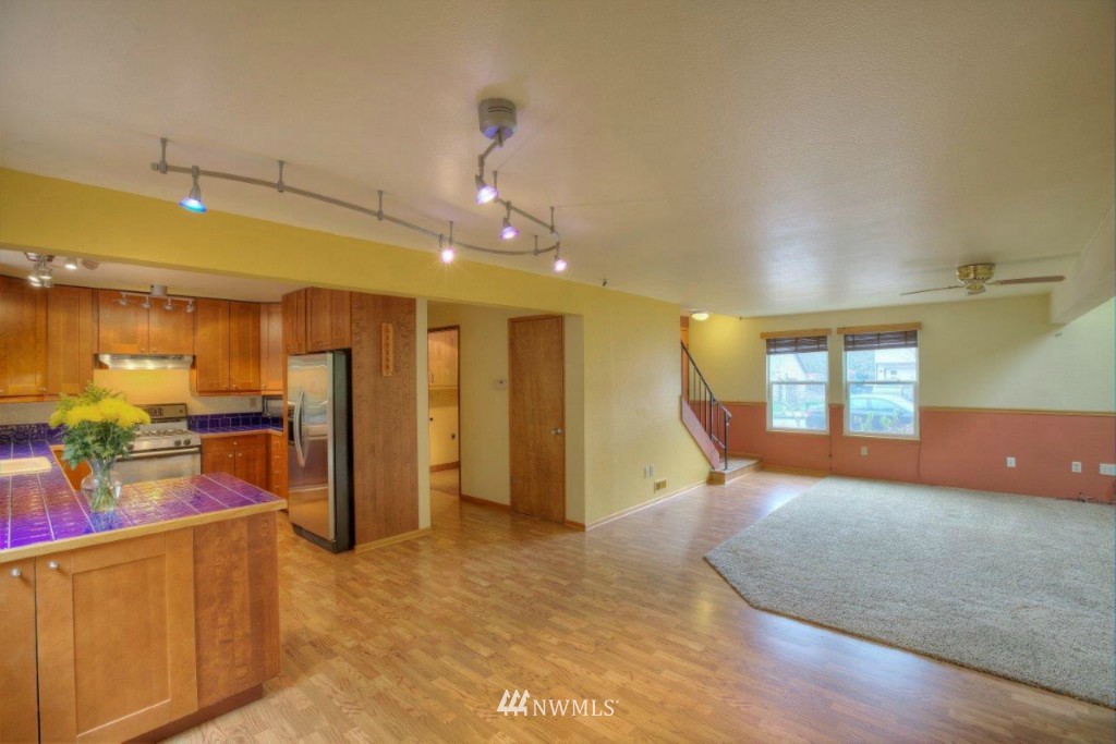 2215 Northeast 23rd Street Renton, WA 98056 - Photo 12 of 14 Gallery Image 12