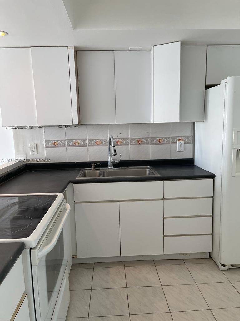 1450 Lincoln Road, Unit 604 Miami Beach, FL 33139 - Photo 15 of 16 Gallery Image 15