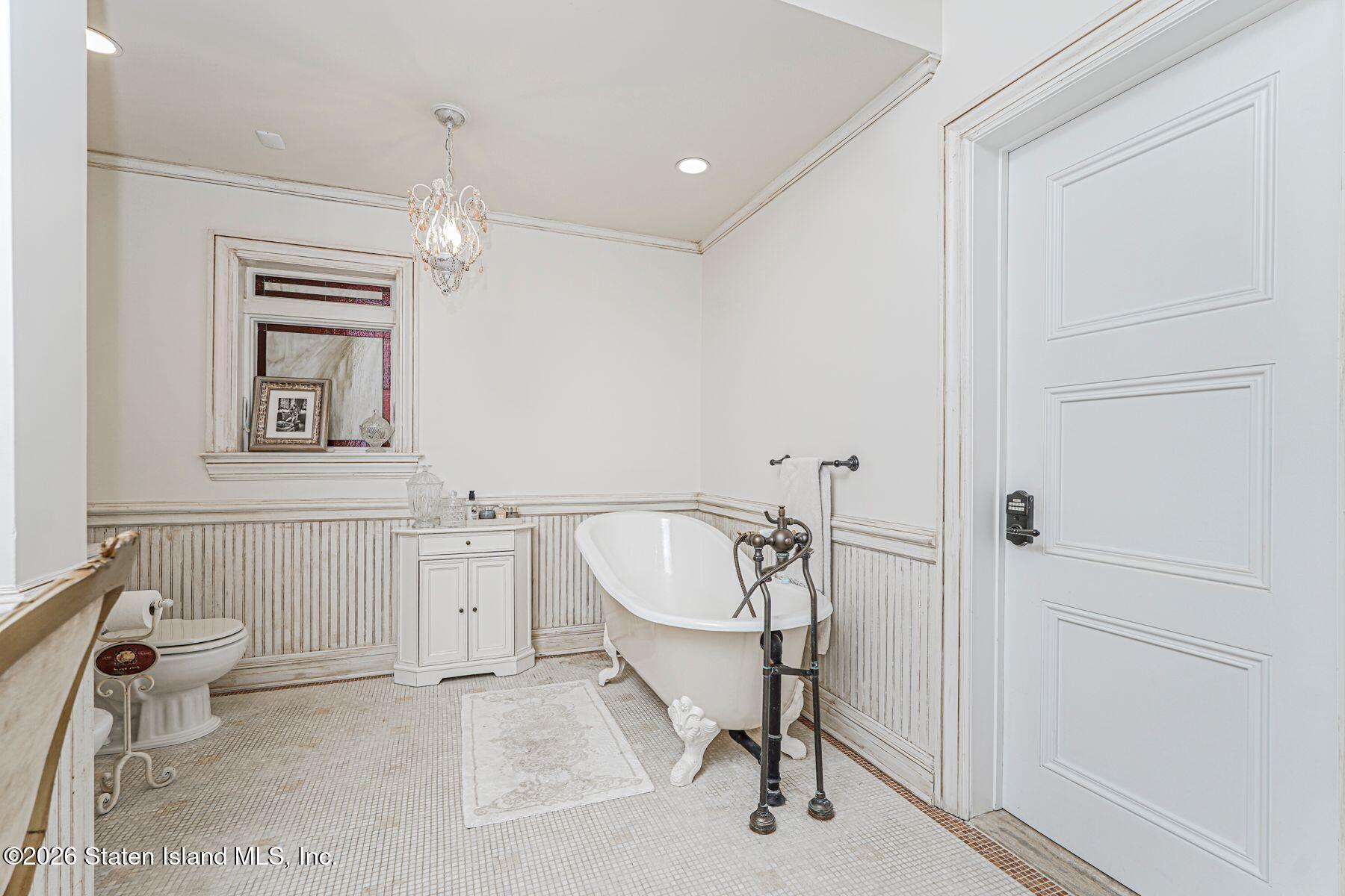 125 Benedict Road Staten Island, NY 10304 - Photo 40 of 96 125 primary bath 2
