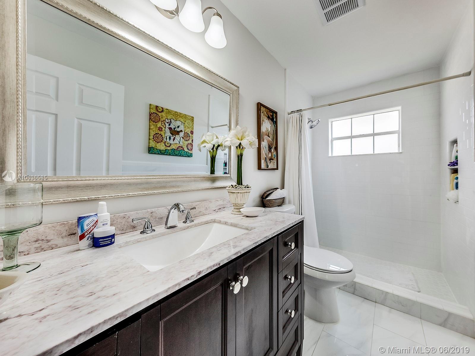 12470 Southwest 143rd Lane Miami, FL 33186 - Photo 14 of 21