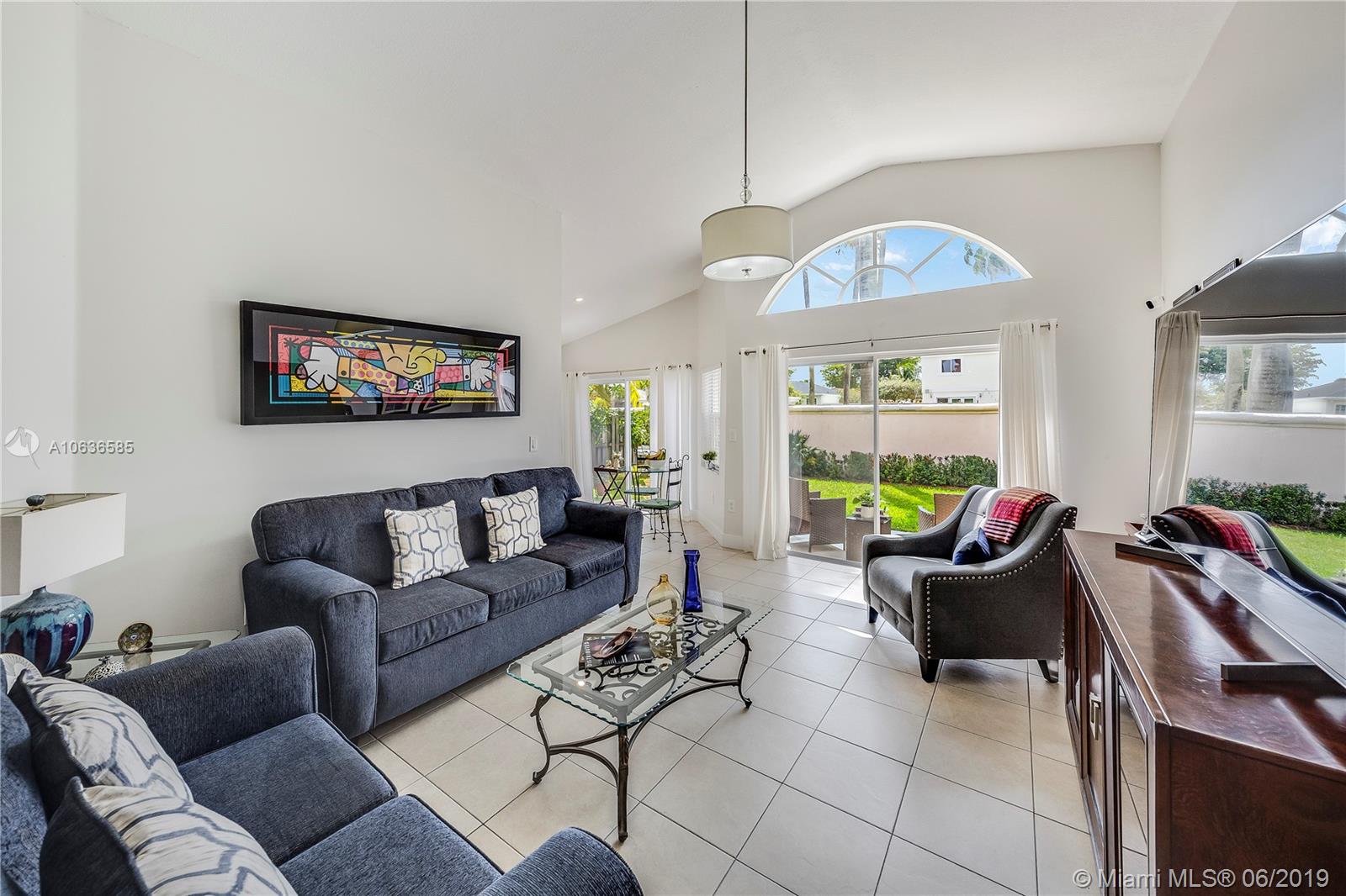 12470 Southwest 143rd Lane Miami, FL 33186 - Photo 8 of 21