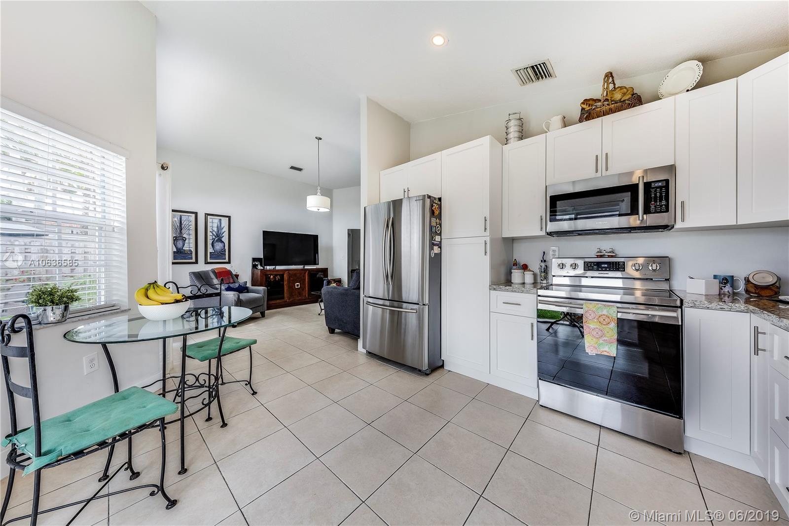 12470 Southwest 143rd Lane Miami, FL 33186 - Photo 10 of 21