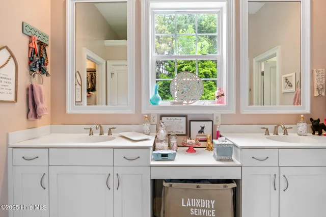 $798,500 | 322 Lance Drive, Wilmington, NC 28405