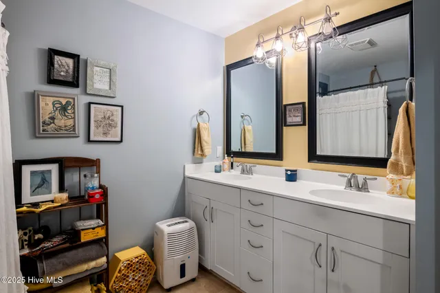 $798,500 | 322 Lance Drive, Wilmington, NC 28405