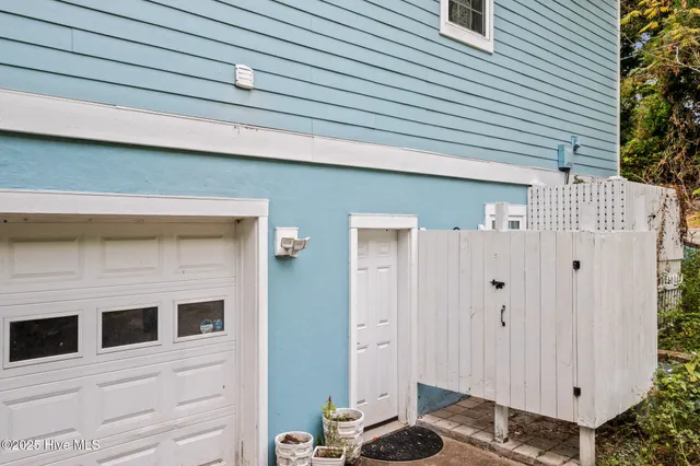 $798,500 | 322 Lance Drive, Wilmington, NC 28405