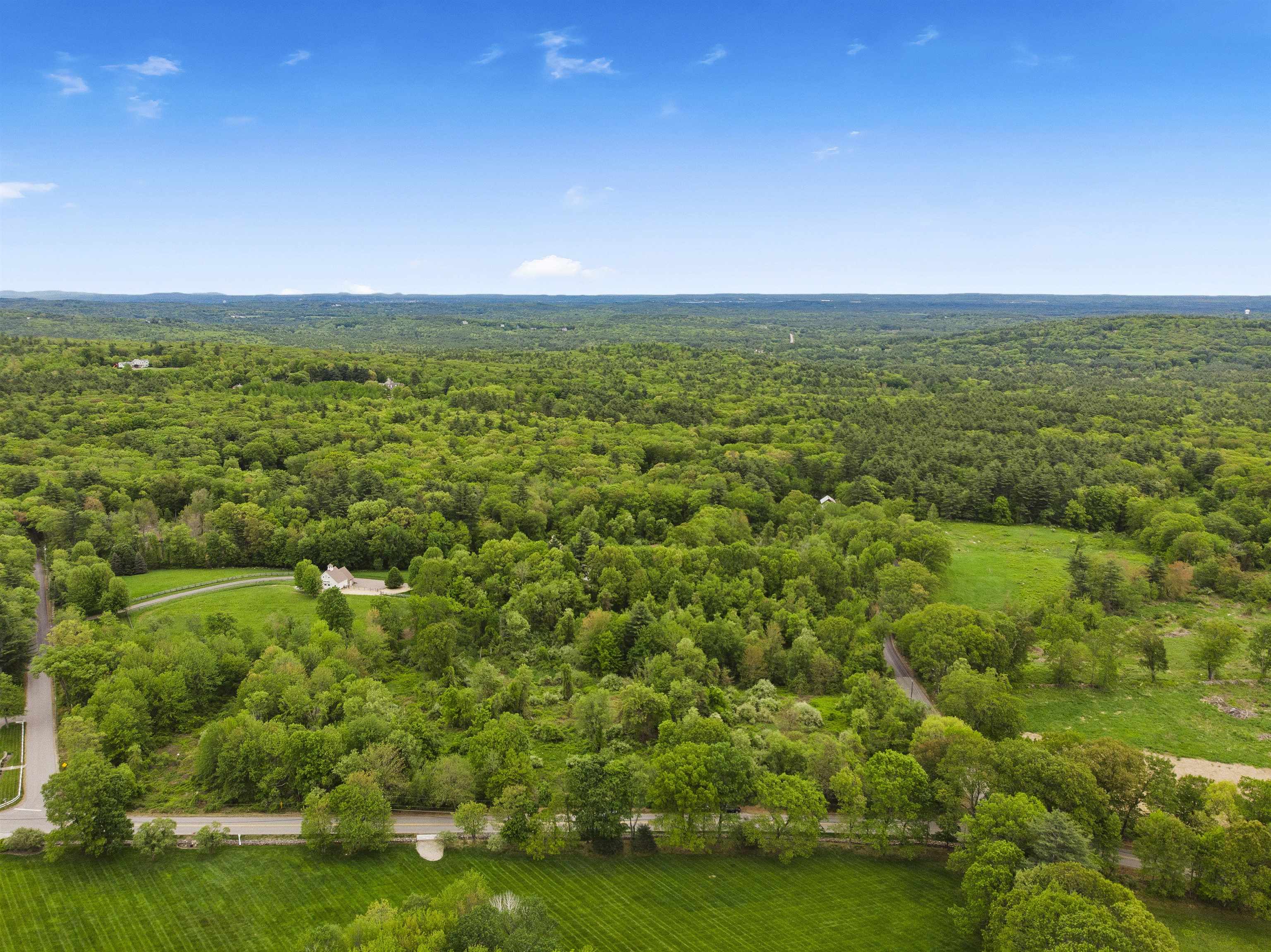 103 Mack Hill Road Amherst, NH 03031 - Photo 8 of 29